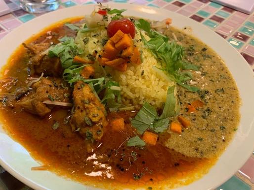 スパイシーチキン＆海老とあさりのココナッツマスタードカリー