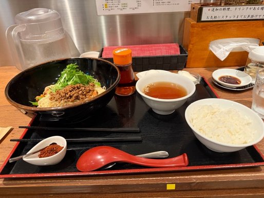頂天汁なし担担麺 温泉卵・追い飯付 辛さ追加