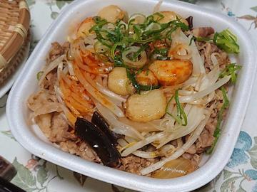 にんにく麻辣もやし牛丼【並盛】