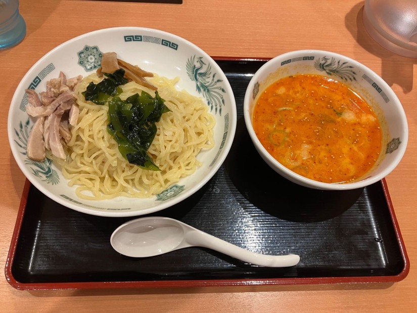 ピリ辛豚骨つけめん