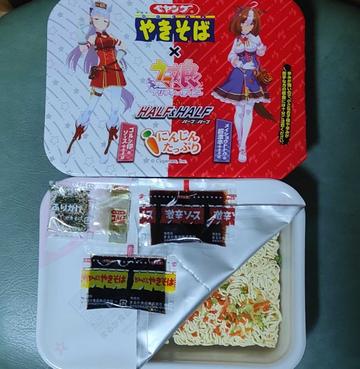 ペヤング ゴルシ印のソースやきそば×メイショウドトウの超激辛


