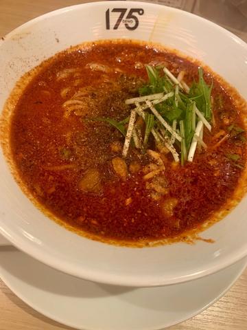 白ごま担々麺(汁あり) シビレ6振り、辛さ10倍辛(激辛)