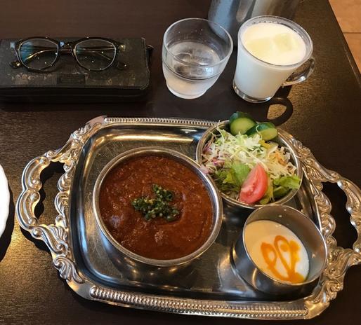 今日のカレーランチ 激辛