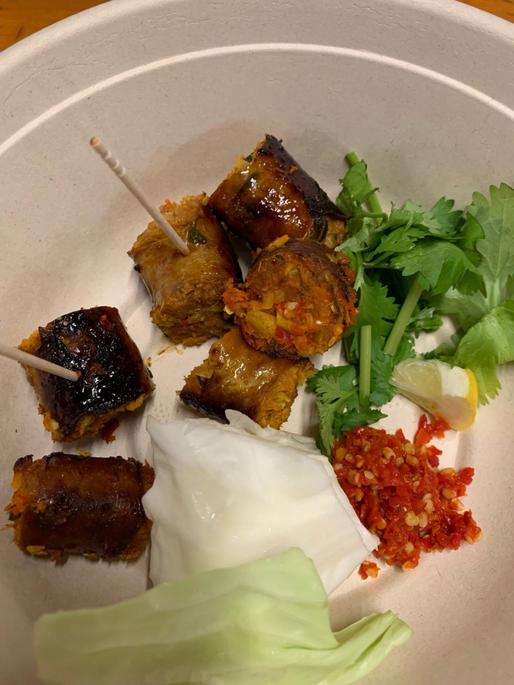 タイハーブたっぷり激辛ソーセージ 超辛