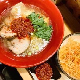 赤丸塩らー麺 +赤ダレ&辛味ネギ