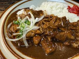 清水名物もつカレーライス