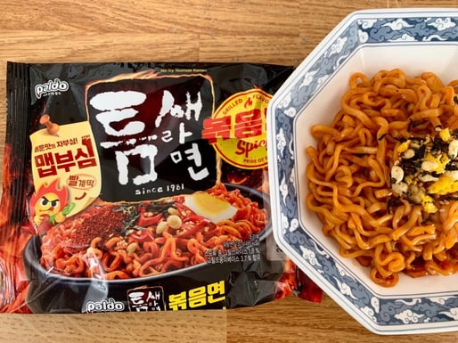 トゥンセラーメン炒め麺