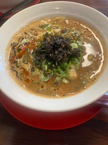黒胡麻坦々麺