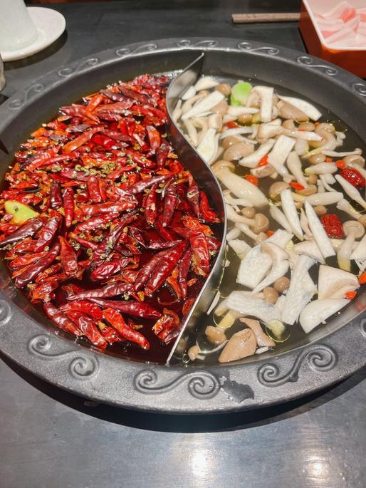 鴛鴦鍋(二色鍋) 激辛