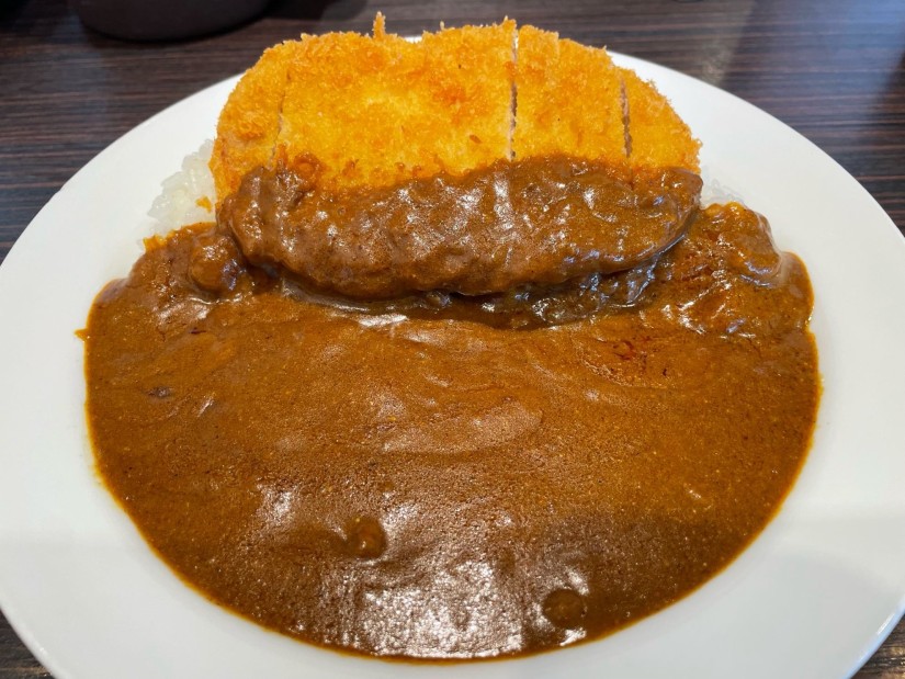 ロースカツカレー　 ビーフ　10辛