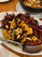 鶏肉の四川風二種唐辛子炒め