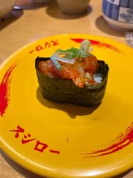 つぶ貝キムチ軍艦