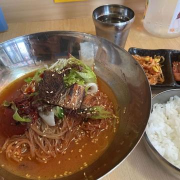 ビビン冷麺