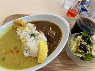 ダブルカレー(黒毛和牛カレー&レモンチキンカレー)