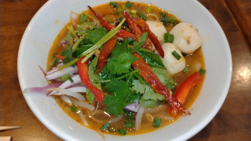 魚のすり身スパイシースープそうめん 辛さ追加