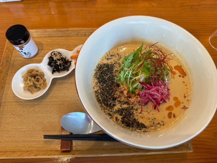 濃厚担々麺