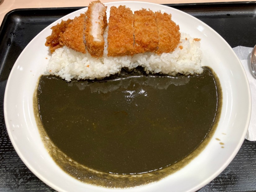 ロースかつ黒カレー