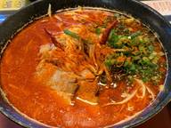 鬼びっくりらぁめん超激辛(豚骨)