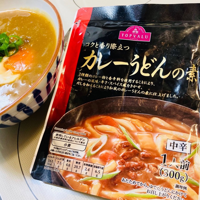 コクと香り際立つ カレーうどんの素 中辛 0.64KM - イオントップバリュ