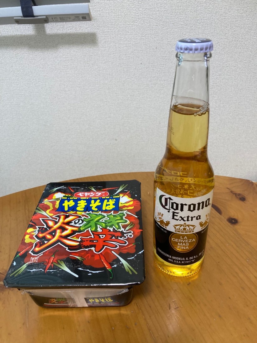 ペヤング やきそば炎のネギ辛