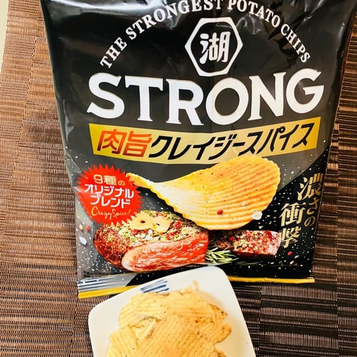 KOIKEYA STRONG ポテトチップス 肉旨クレイジースパイス