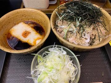 とろろ肉そば
