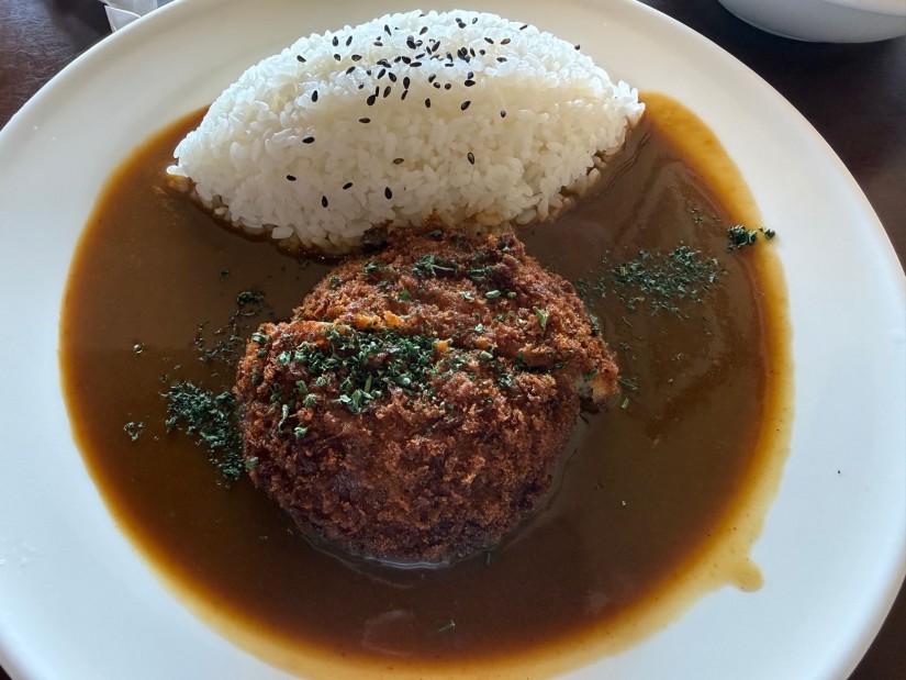 合挽メンチカレー
