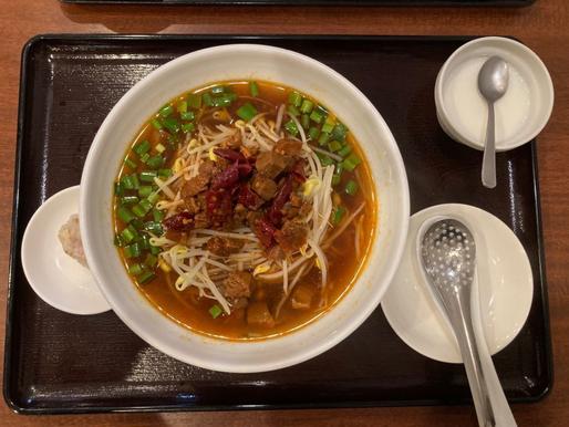 台湾ラーメン 大辛が物足りないから追加で辛味オーダー