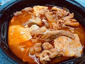 赤の辛旨牛スンドゥブ弁当