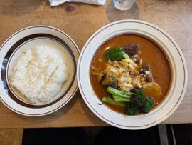 ジャークチキン炙りチーズカレー 10番 黄金唐辛子ダブル 1～10番 さらに辛い唐辛子追加課金あり