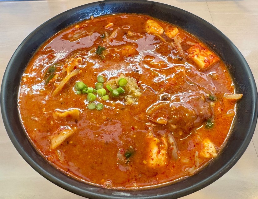 どて辛麺 辛増し３(旧大辛)