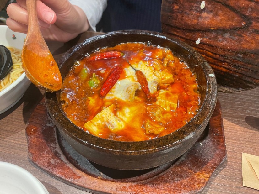 トッポギと豚バラの石焼チーズ麻婆豆腐(サンダー) 🌶🌶🌶