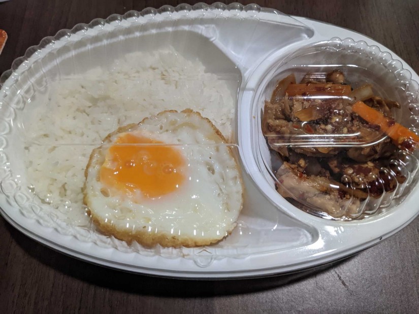 鶏肉のガパオライス 激辛level6