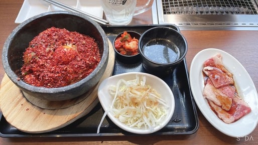 激辛！石焼ビビンバ&ジューシーカルビ50gランチ 激辛