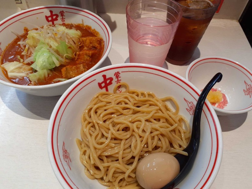 冷やし濃厚巨豚北極 辛さ8(辛さ2倍)