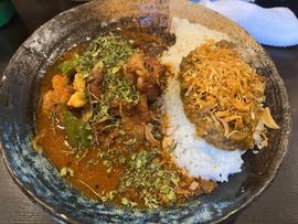 あいがけカレー（チキン） 8辛