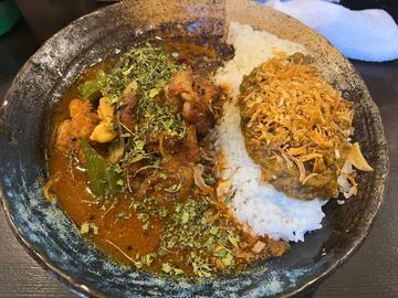 あいがけカレー（チキン） 8辛