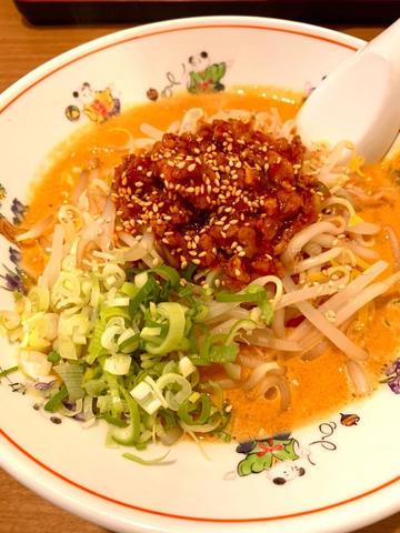 四川風担々麺