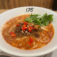 汁あり担々麺  激辛  lv1