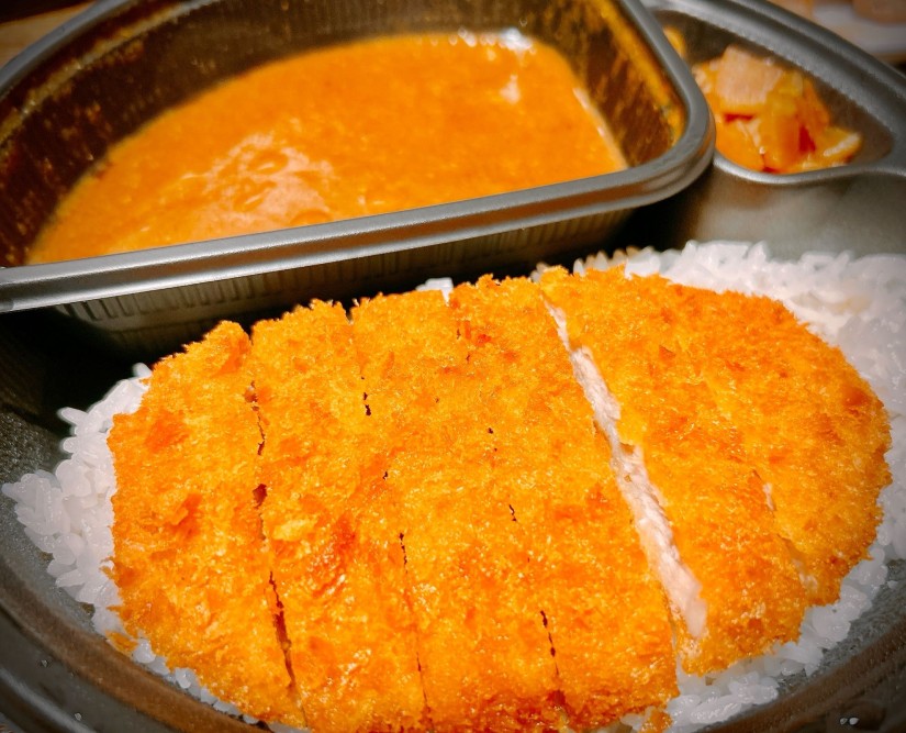 カツカレー7辛 デリバリー 7辛