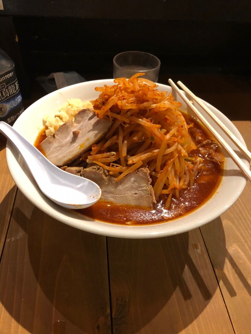 レッドマウンテン 大盛り 3辛