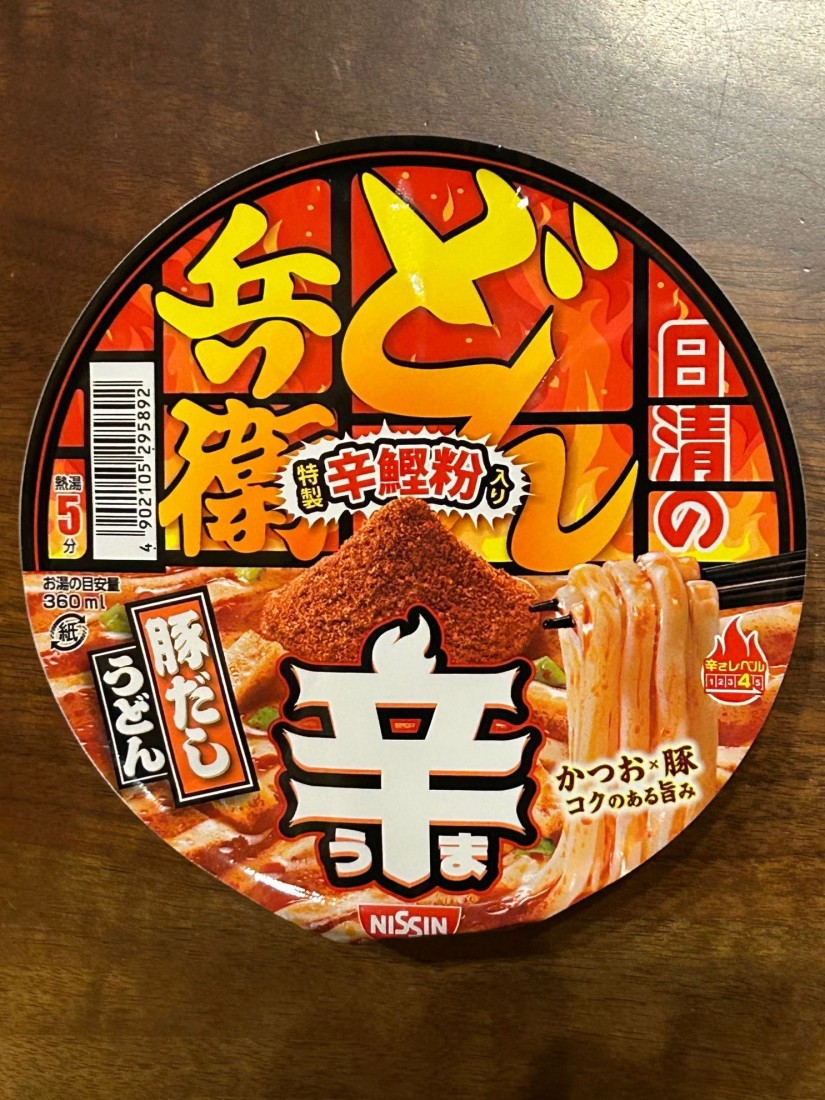 どん兵衛 辛うま豚だしうどん