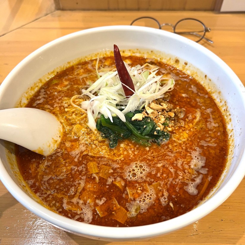 麻辣担々麺