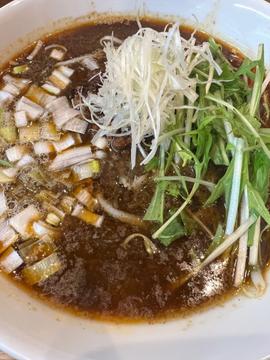 黒胡麻坦々麺 2辛