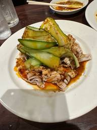 雲白肉