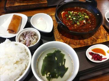 鉄鍋麻婆豆腐定食 8辛
