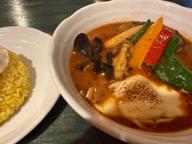 ハンバーグカレー、チーズトッピング 7番 (超辛)