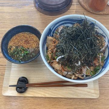 辛そば 辛め。