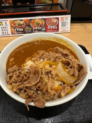 肉だく牛魯珈カレー