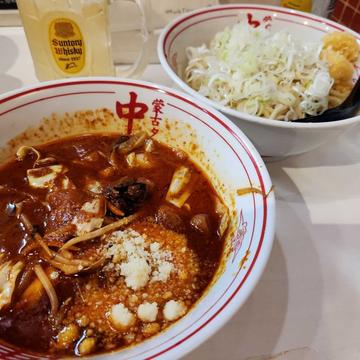 冷やし味噌野菜ラーメン チーズ、ねぎ、クラッシュニンニク 10辛